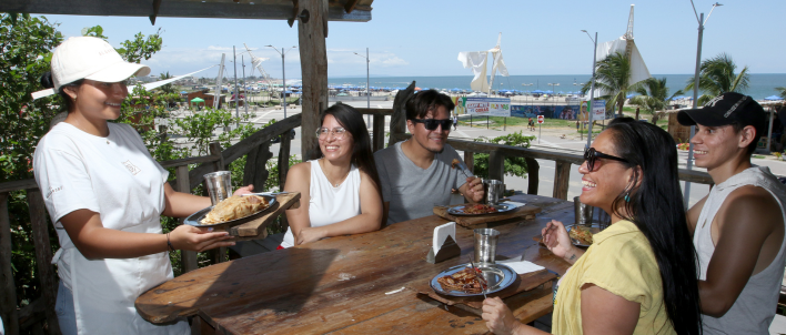 El Algarrobo Creperia